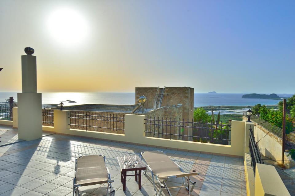 Patio, Balcony/Terrace, Mountain view, Sea view