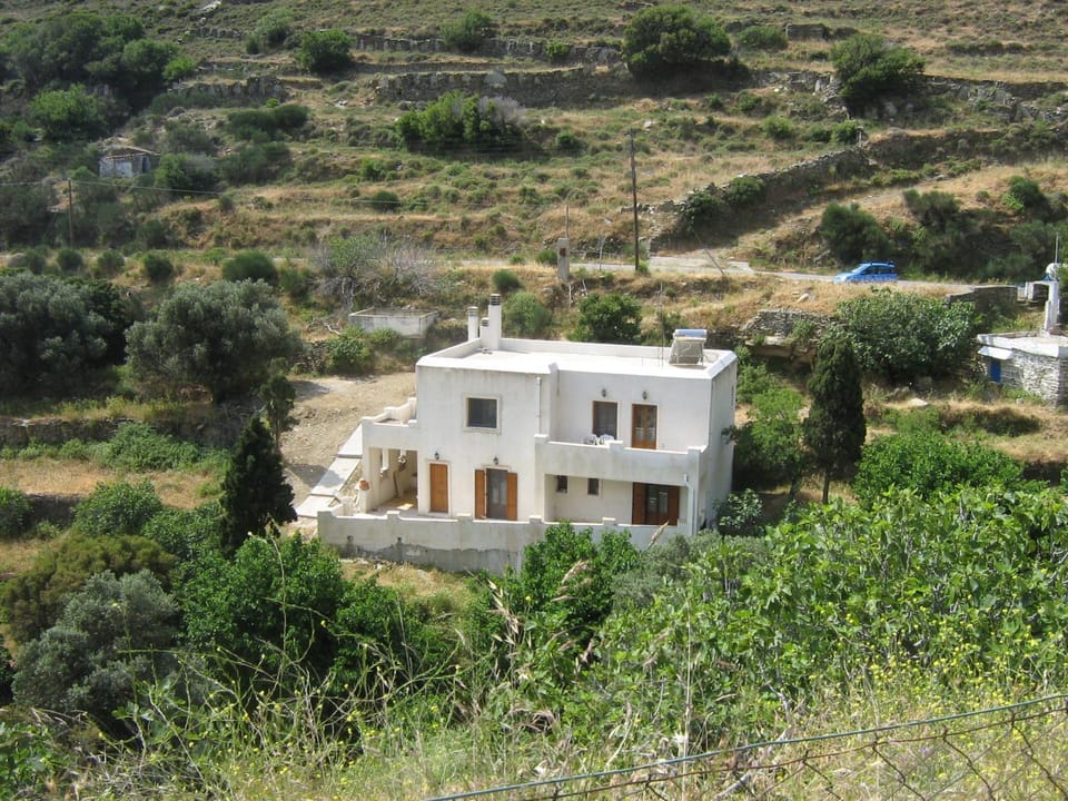 Property building, Nearby landmark, Bird's eye view, On site