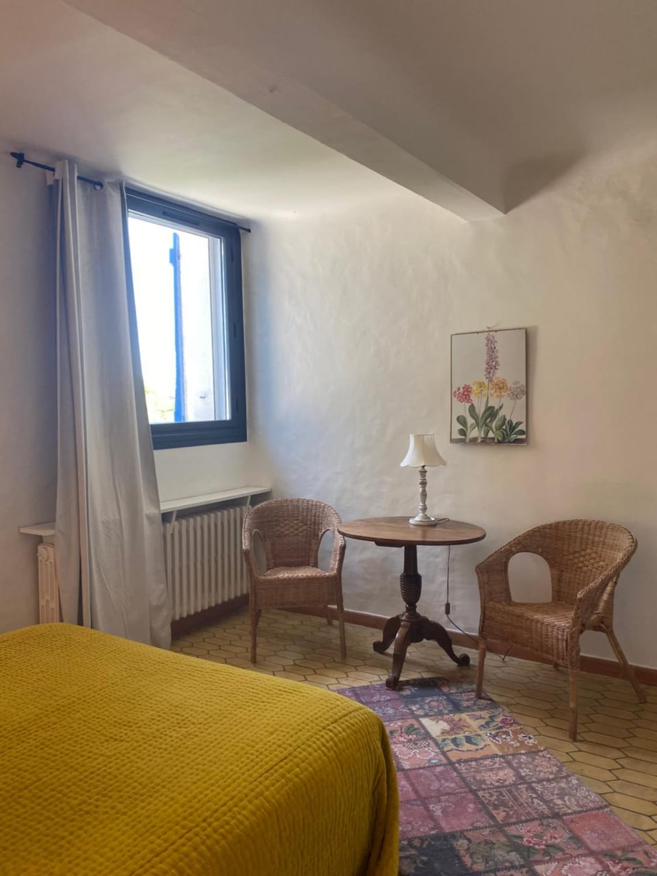 Chambre D'hôte La Beaudine Bed and Breakfast in Forcalquier