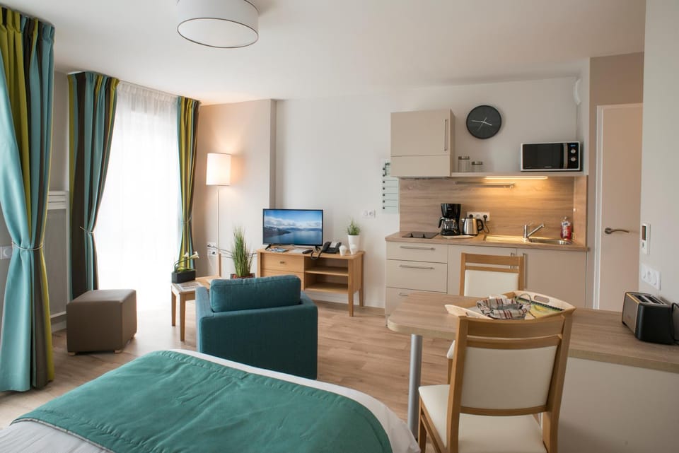 Domitys Les Voiles Pourpres Apartment hotel in Auray