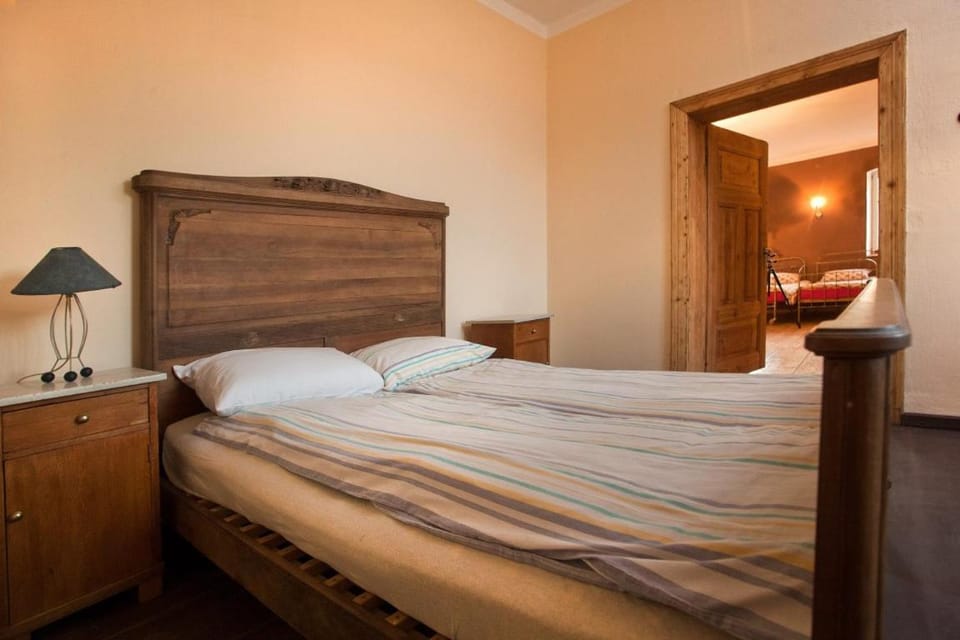 Gosciniec Kaszarnia Kamienne Farm Stay in Lower Silesian Voivodeship