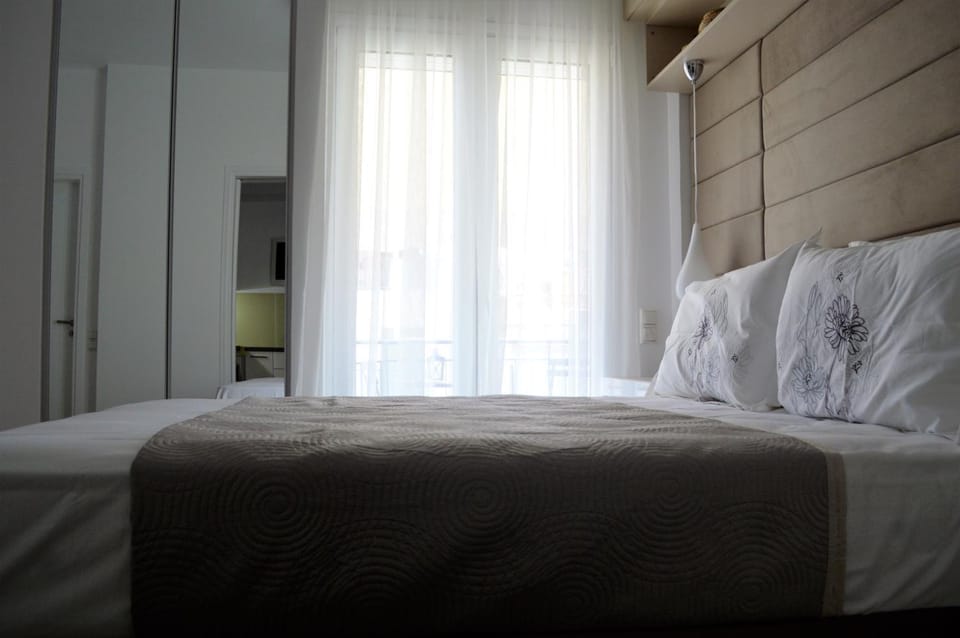 Athens Nest Apartment in Kallithea