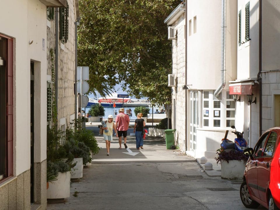 Property building, Off site