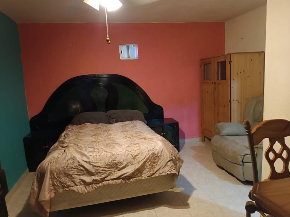 Hospedaje Barato Mi Casita de Colores Bed and Breakfast in Tijuana