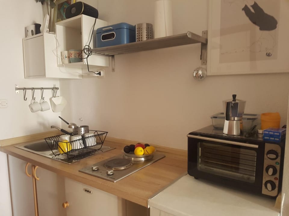 Small Grebaville Apartment in Šibenik-Knin County, Croatia