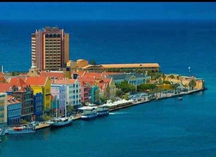 Studio NeNe House in Willemstad