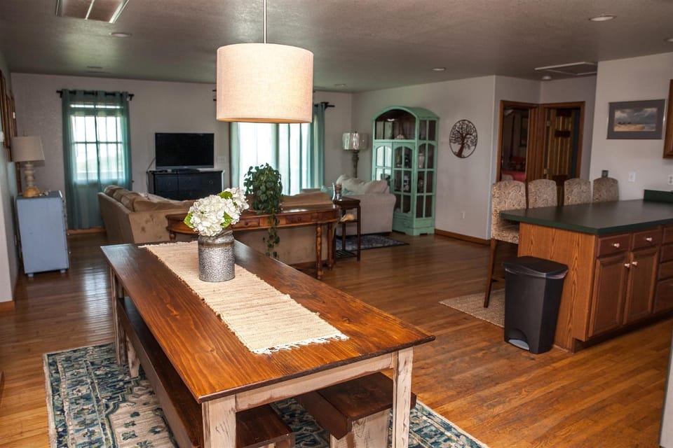 56188 Austin Road Home House in Hatteras Island