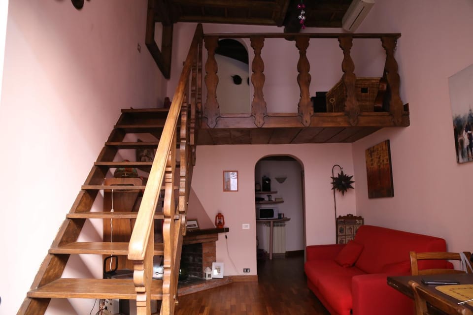 Un Tetto al Pantheon Apartment in Rome