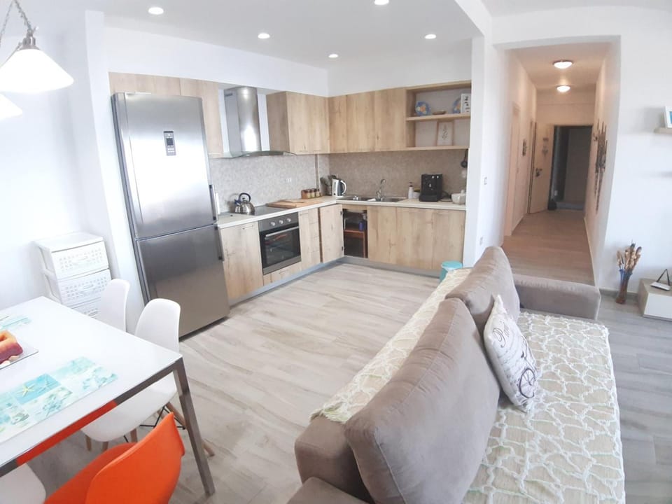 Matthews Beach House Villa in Vlorë