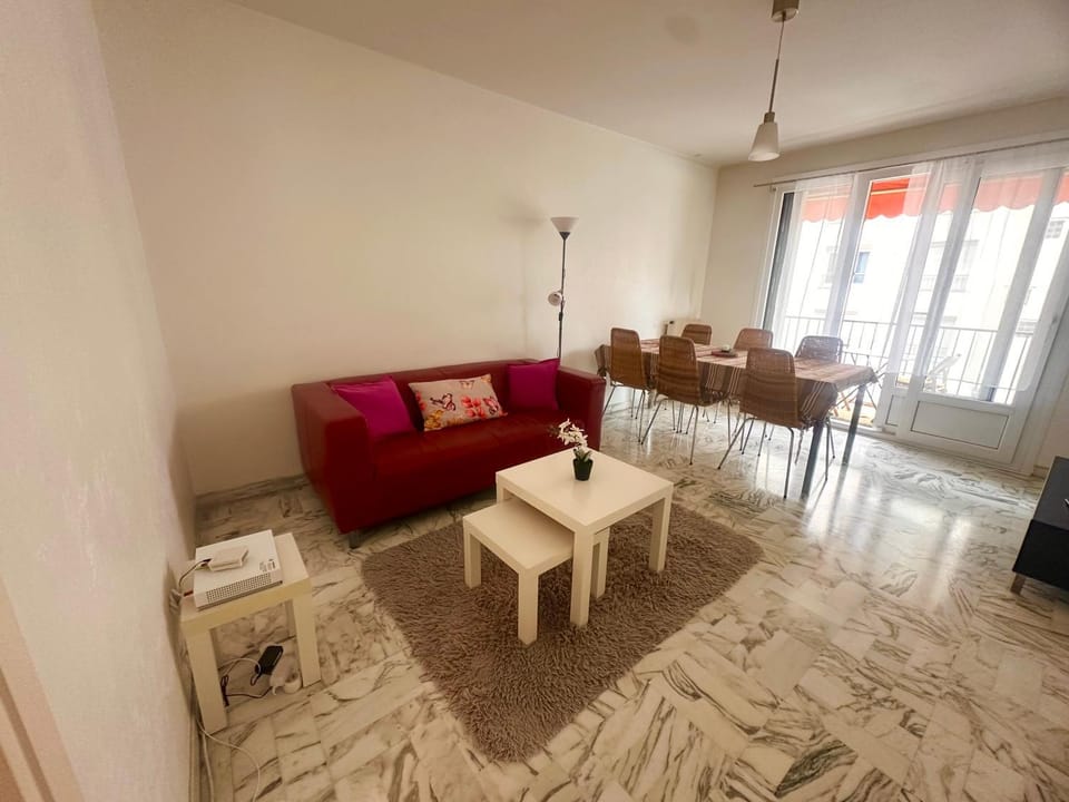 AGENCIA appartement 2 chambres LE CORFOU Apartment in Cannes