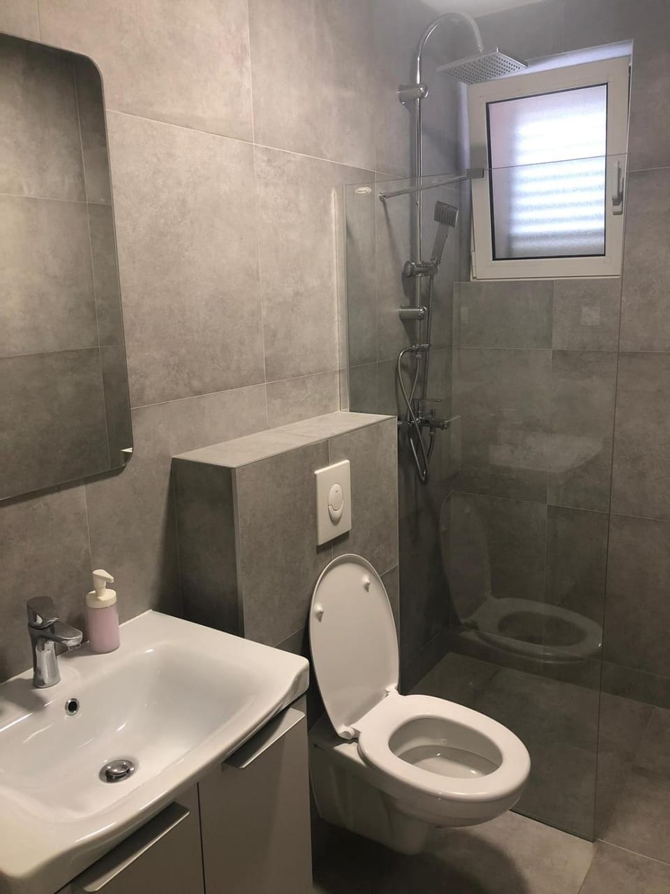 Shower, Bathroom
