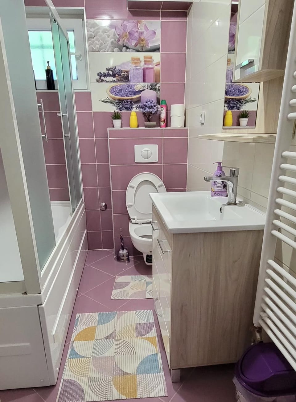 Shower, Toilet, Bathroom