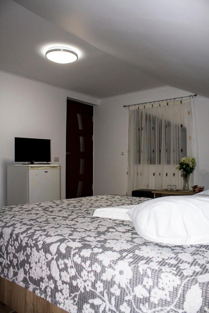 Casa La Flori Bed and Breakfast in Constanța County