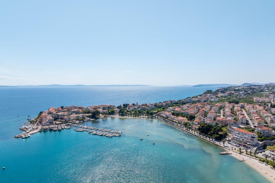 Nearby landmark, Natural landscape, Bird's eye view, Beach, City view, Sea view