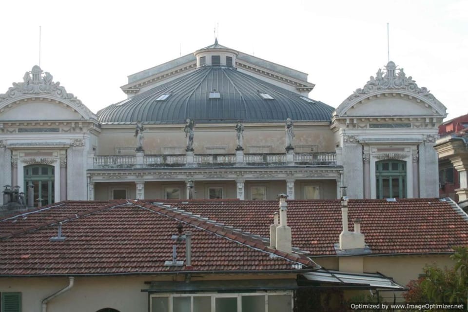 Beach, Pure Centre, view over Opera de Nice Apartment in Nice