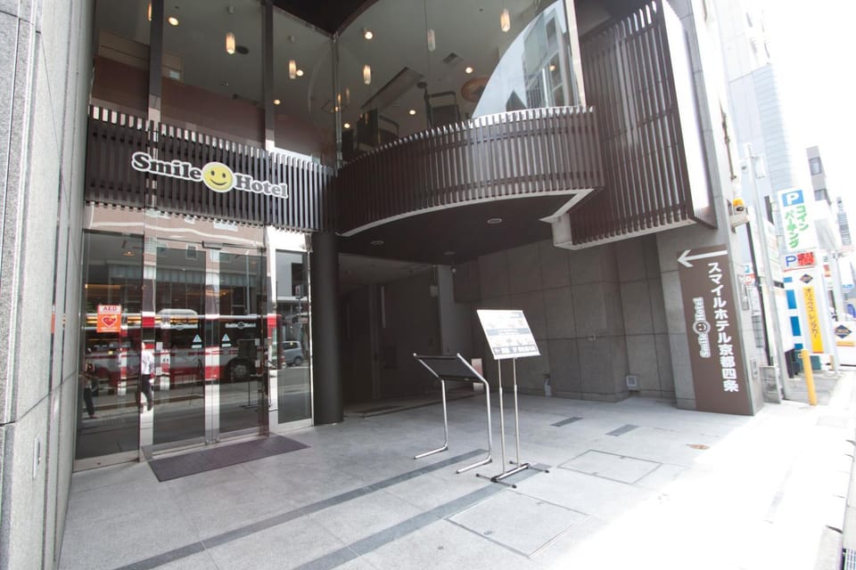 Facade/entrance, Property logo or sign