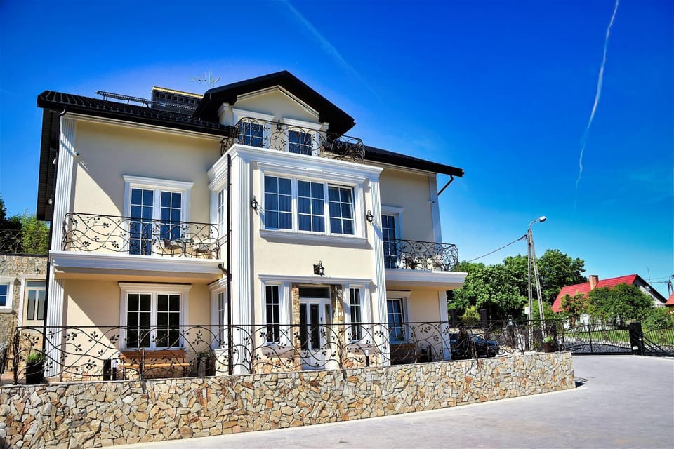 Willa Różana - Apartamenty i Pokoje Gościnne Vacation rental in Poland