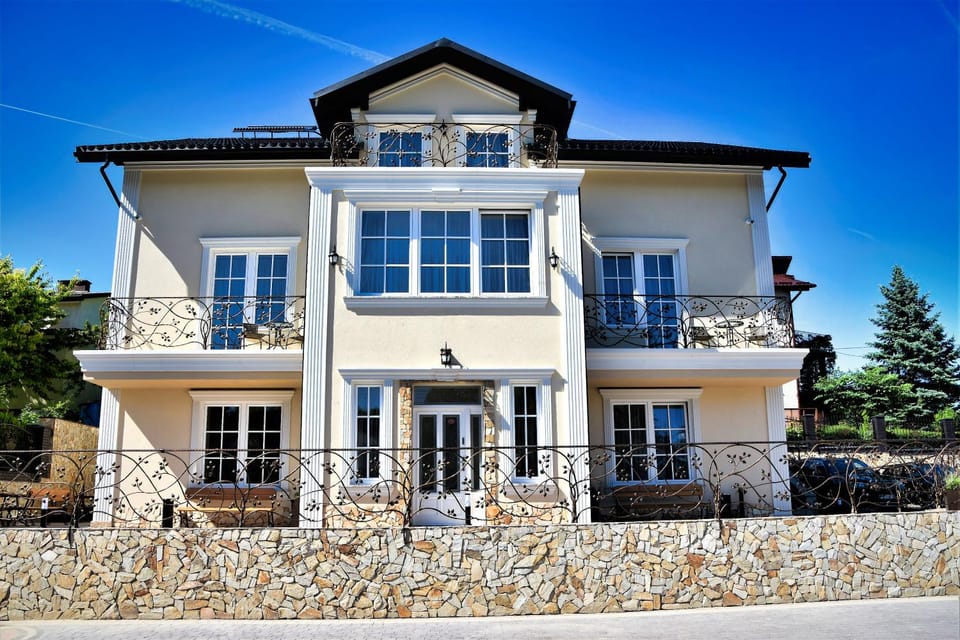Willa Różana - Apartamenty i Pokoje Gościnne Vacation rental in Poland