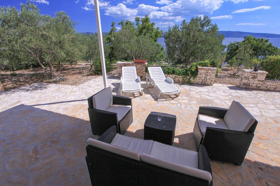 View (from property/room), View (from property/room), Balcony/Terrace, Balcony/Terrace, Seating area, Sea view, Sea view