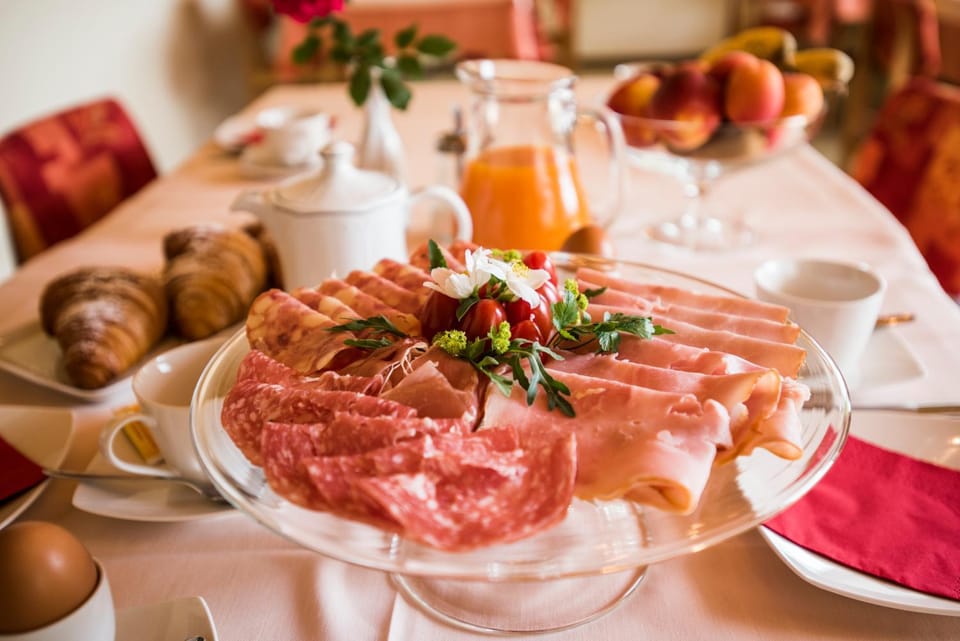 Buffet breakfast