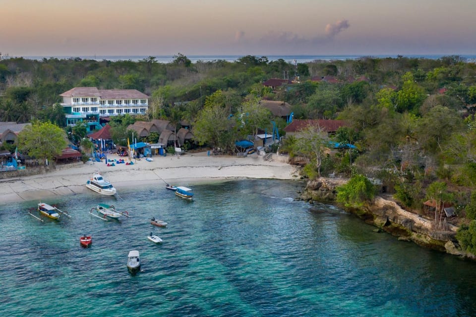 Facade/entrance, Natural landscape, Bird's eye view, Beach, Sea view, Sports