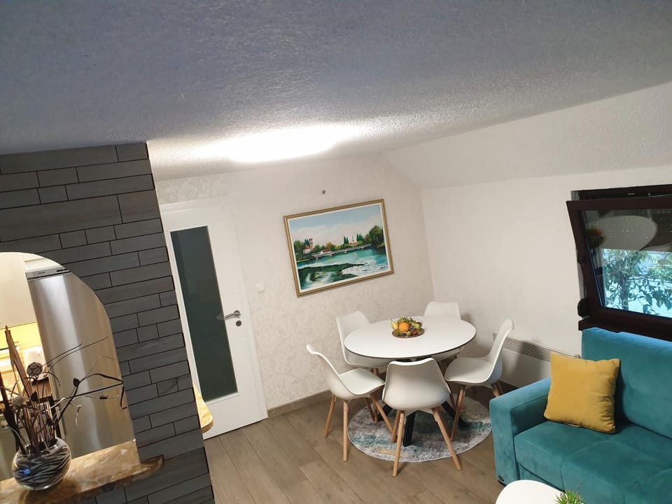 Natural Cottage Una House in Lika-Senj County