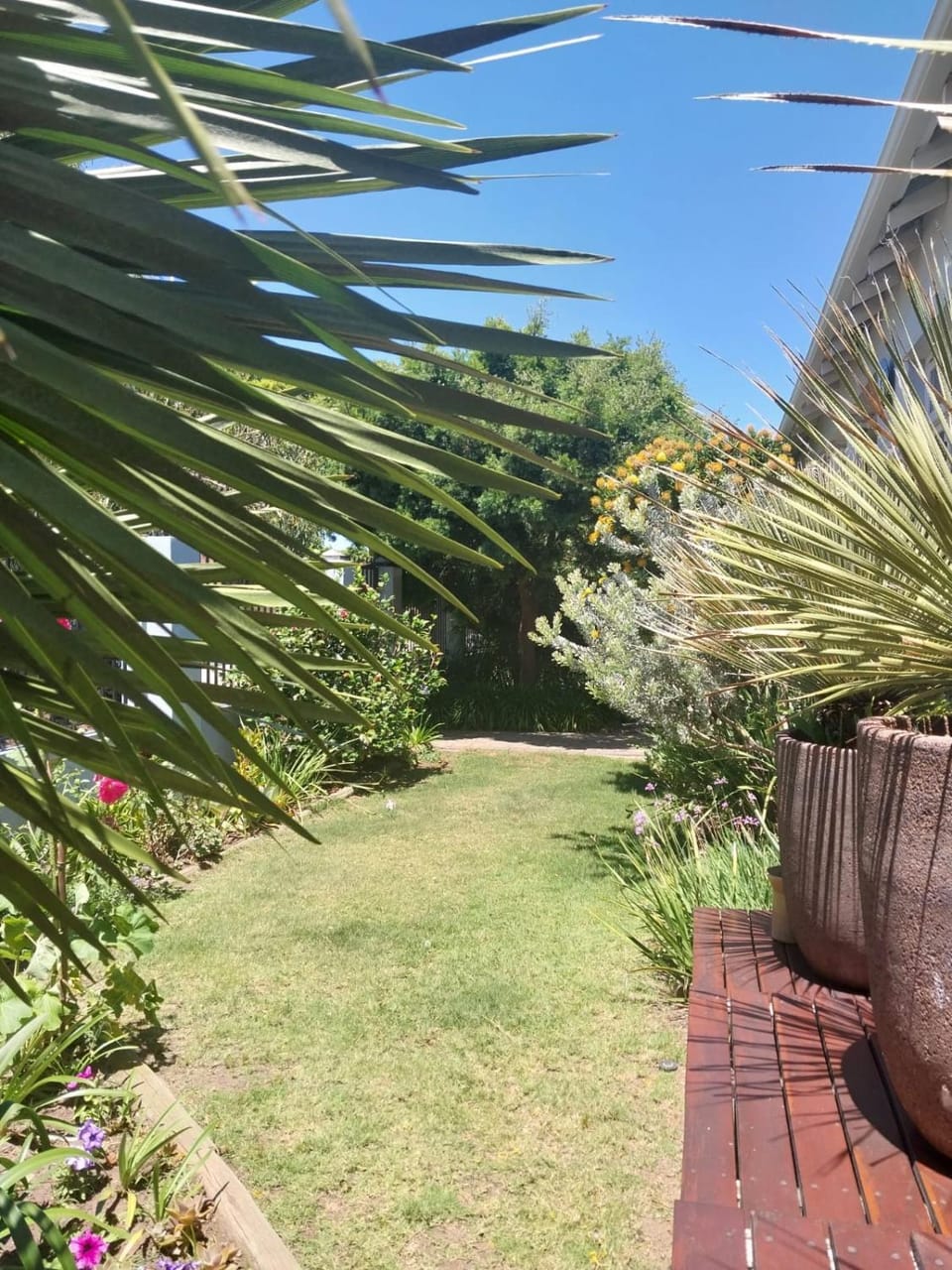 B's Place Apartment in Port Elizabeth