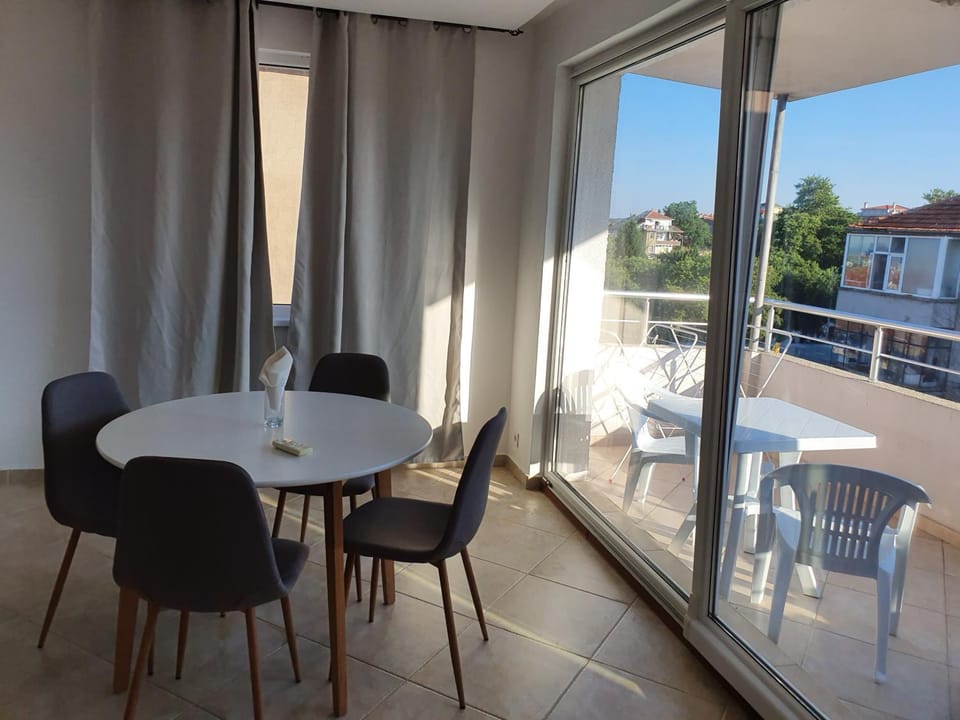 N & D Apartment Apartment in Burgas Province