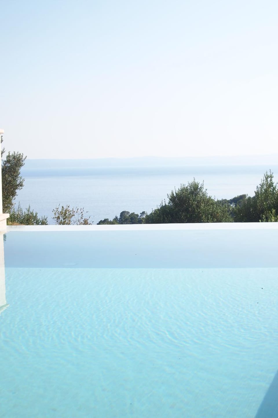 Mountain view, Sea view