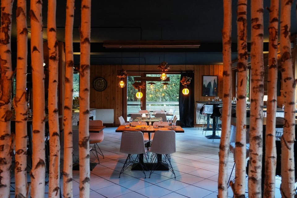 Restaurant/places to eat, Meals