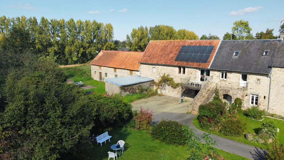 Property building, Garden