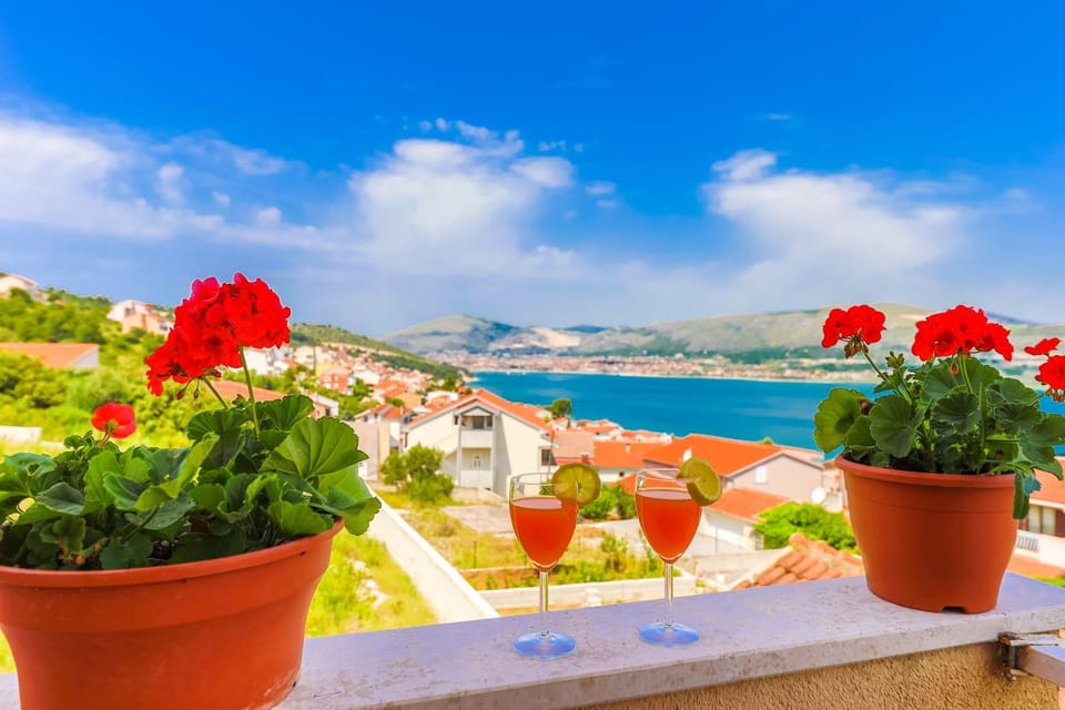 Summer, Balcony/Terrace, On site, City view, Sea view
