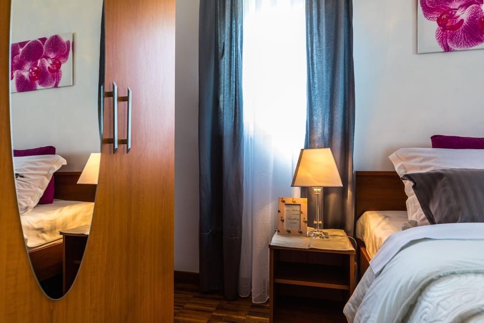 Bed, Decorative detail, Bedroom