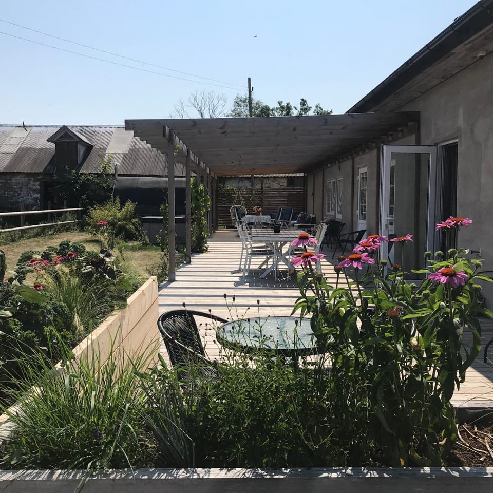 Property building, Patio