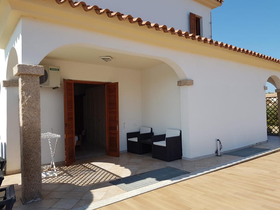 Patio, Other