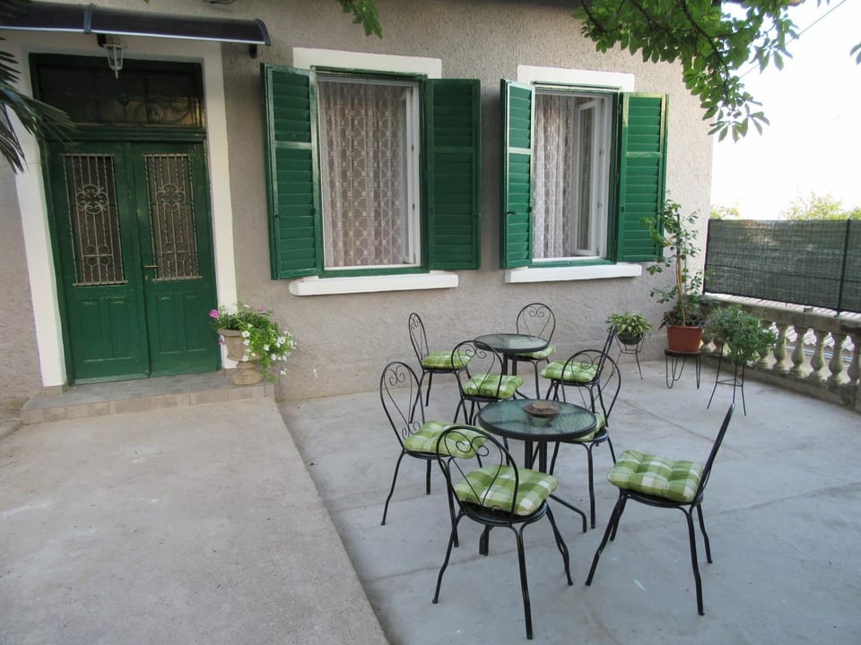 Patio, Garden, Garden, Balcony/Terrace, Balcony/Terrace