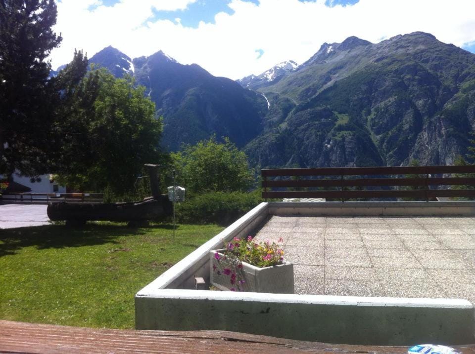 Chalet Hedy Ferienwohnung Apartment in Canton of Valais