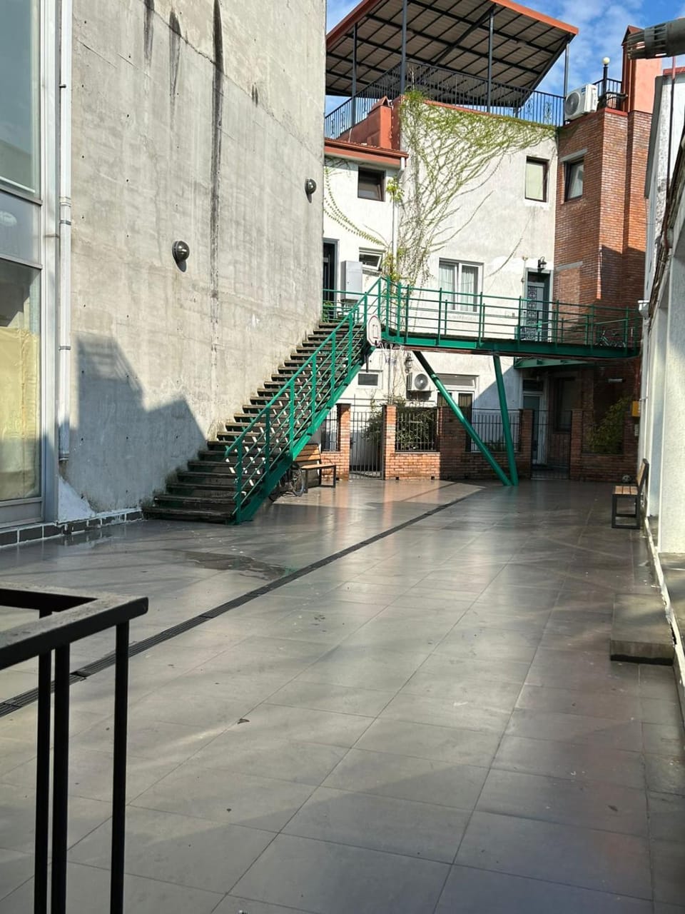 Inner courtyard view