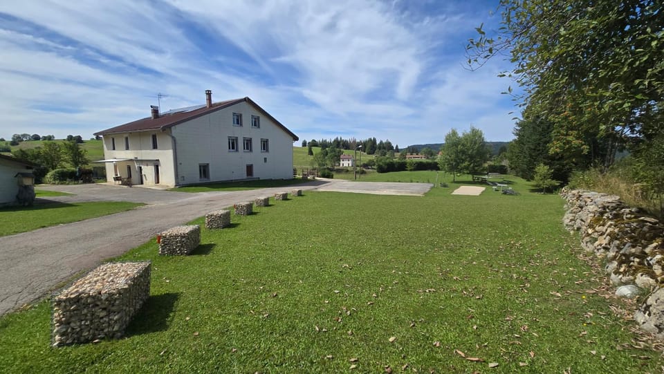 Property building, Garden