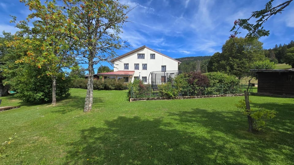 Property building, Garden