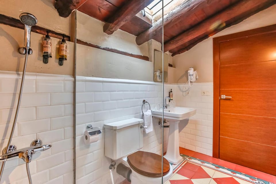 Fonda La Grancha Hostel in Aragon