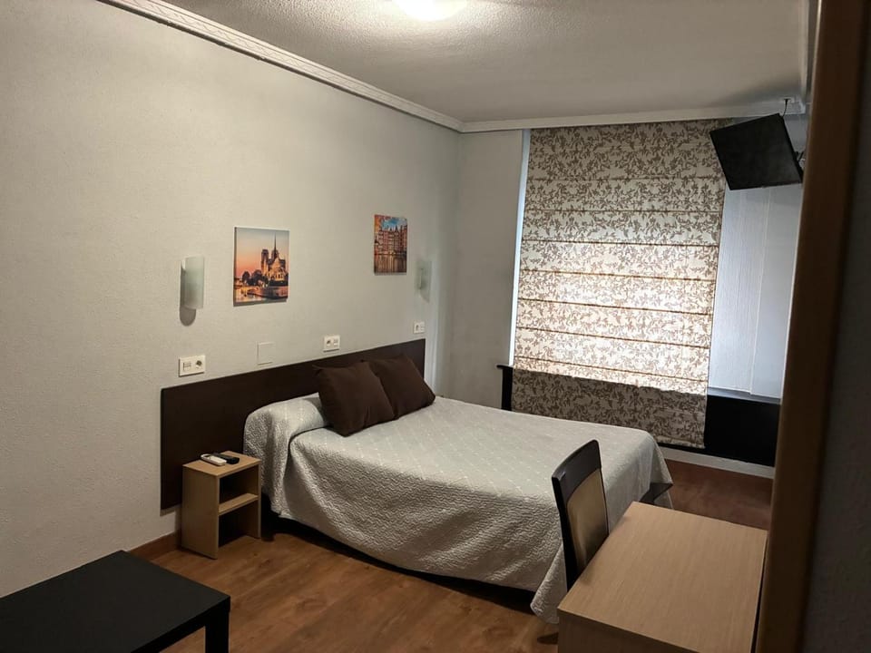 Hostal Conde David Bed and Breakfast in Salamanca