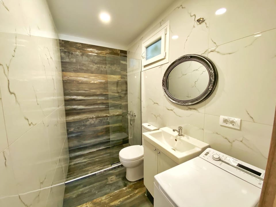 Shower, Bathroom