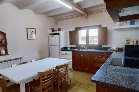 Blue House Apartment in Cerdanya