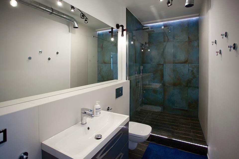 Bathroom, Other