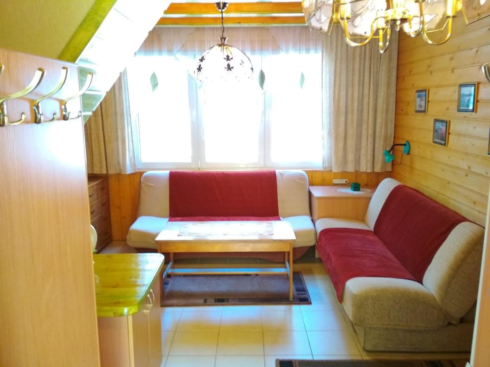 PEPASÓWKA Chatka Puchatka House in West Pomeranian Voivodeship, Poland