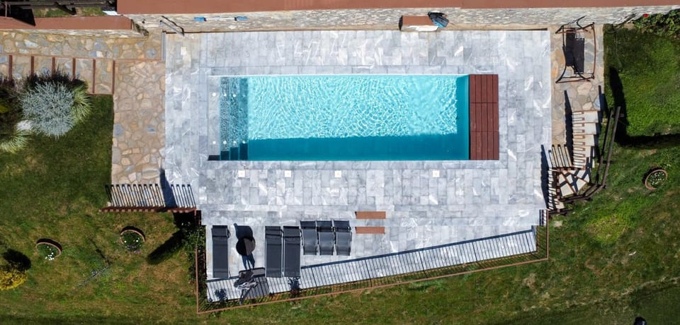 Pool view, Swimming pool
