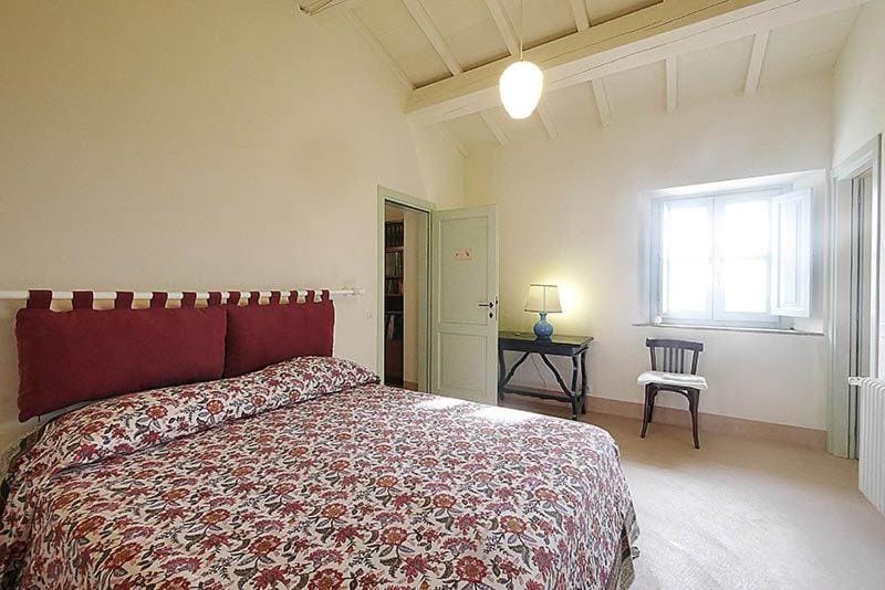 Agriturismo Le Tassinaie Bed and Breakfast in Tuscany