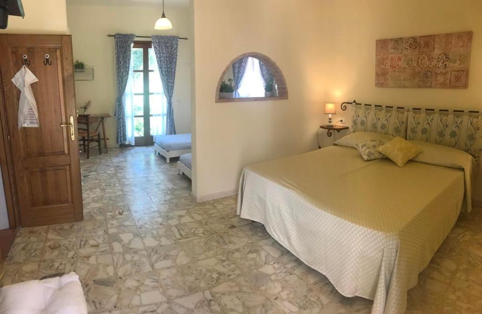 Affittacamere Anselmi Sauro Bed and Breakfast in Tuscany