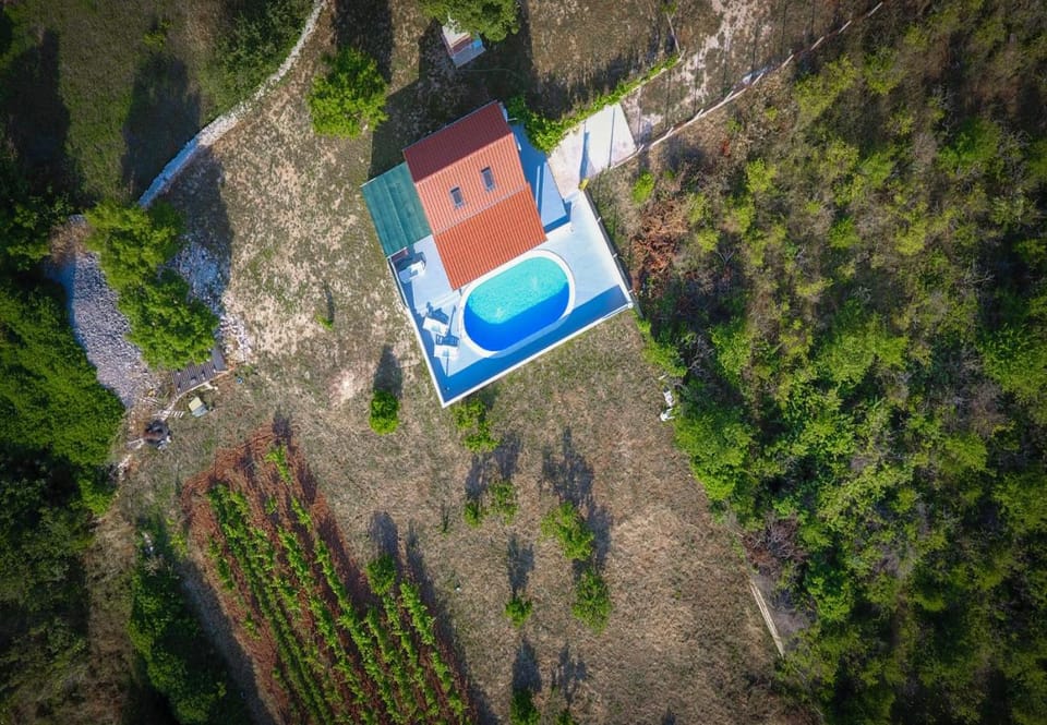 Villa Baras garden - house with pool House in Split-Dalmatia County